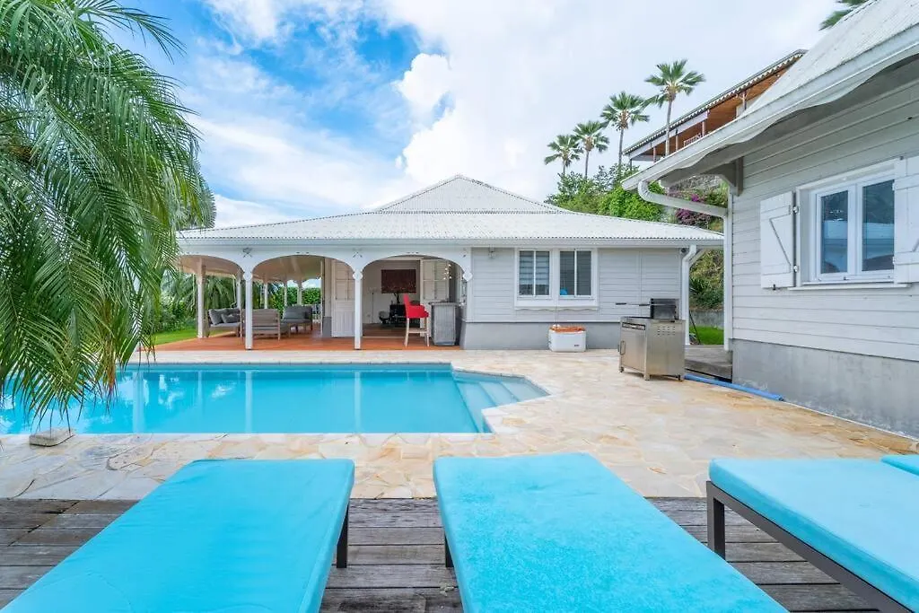 Villa Blue Rock, Piscine & Vue Imprenable Riviere-Salee